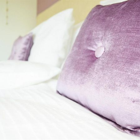 Bed and Breakfast Dove Meadow Denstone Exteriér fotografie