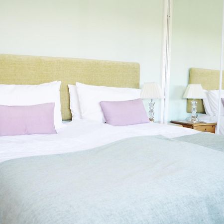 Bed and Breakfast Dove Meadow Denstone Pokoj fotografie