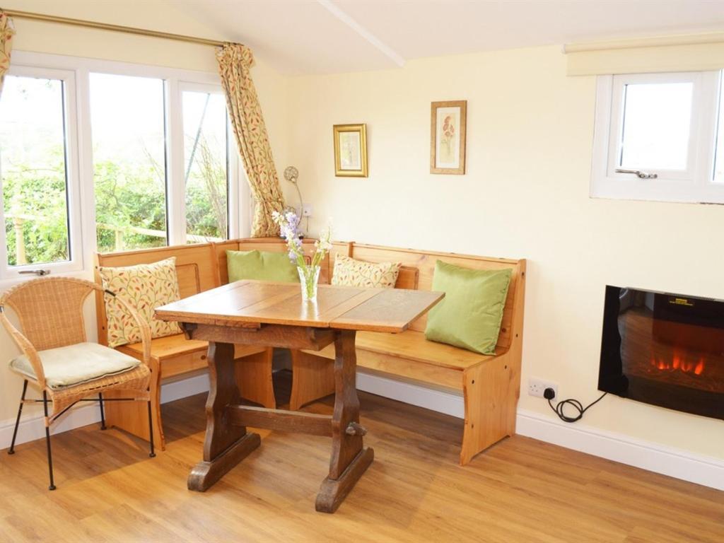 Bed and Breakfast Dove Meadow Denstone Exteriér fotografie